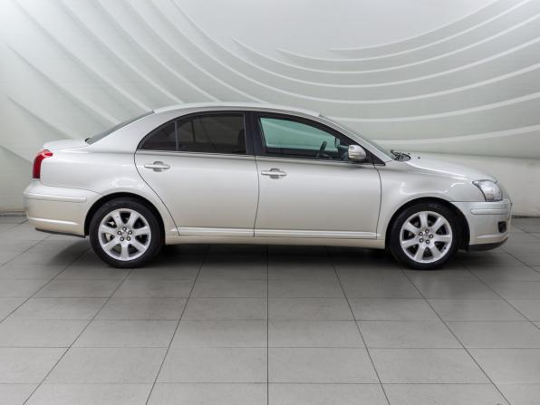 Toyota Avensis II Рестайлинг с пробегом 2007 года, цена 858 000 рублей, 221182 км, седан, Автокод Объявления