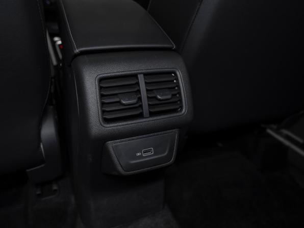 Jetta VS7 I Рестайлинг 1 с пробегом 2023 года, цена 2 195 000 рублей, 7637 км, внедорожник, Автокод Объявления