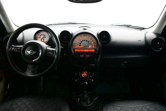 Mini Hatch II (R56) Рестайлинг с пробегом 2013 года, цена 1 100 000 рублей, 244713 км, внедорожник, Автокод Объявления