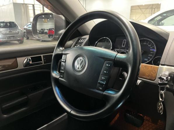 Volkswagen Touareg I Рестайлинг с пробегом 2008 года, цена 1 150 000 рублей, 302538 км, внедорожник, Автокод Объявления