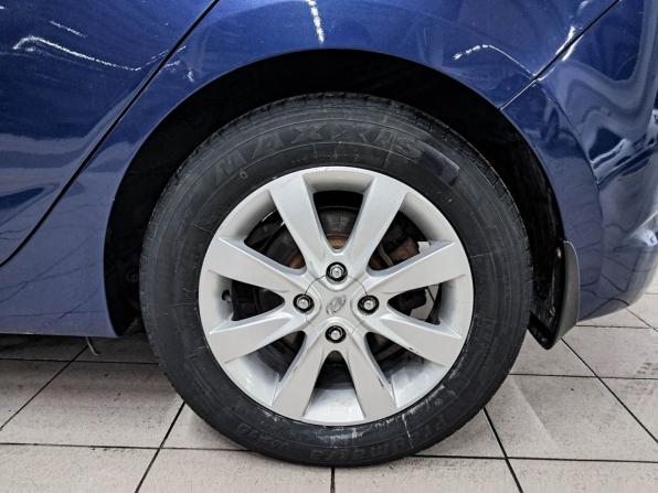 Hyundai Solaris I Рестайлинг с пробегом 2015 года, цена 755 000 рублей, 218000 км, хэтчбек, Автокод Объявления