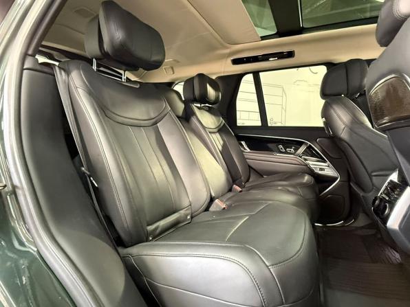 Land Rover Range Rover V с пробегом 2024 года, цена 18 799 000 рублей, 37000 км, внедорожник, Автокод Объявления