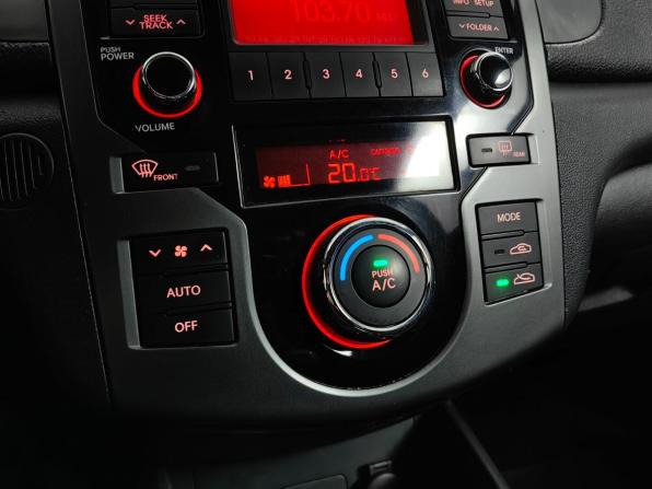Kia Cerato II с пробегом 2011 года, цена 649 000 рублей, 220977 км, купе, Автокод Объявления