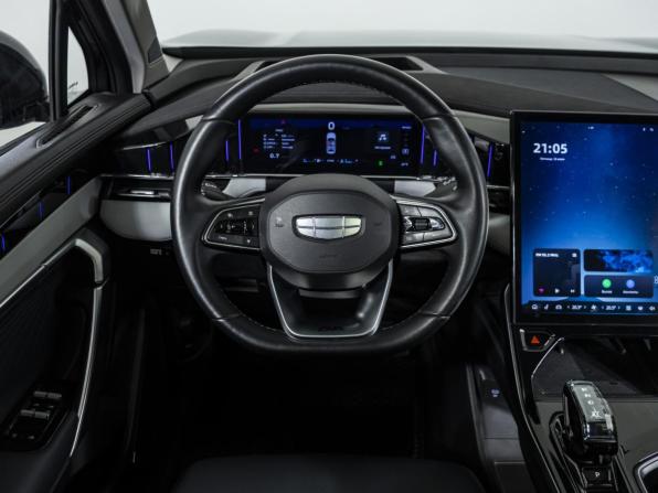 Geely Atlas II с пробегом 2024 года, цена 2 700 000 рублей, 23900 км, внедорожник, Автокод Объявления