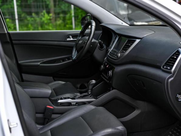 Hyundai Tucson III с пробегом 2017 года, цена 1 870 000 рублей, 121466 км, внедорожник, Автокод Объявления