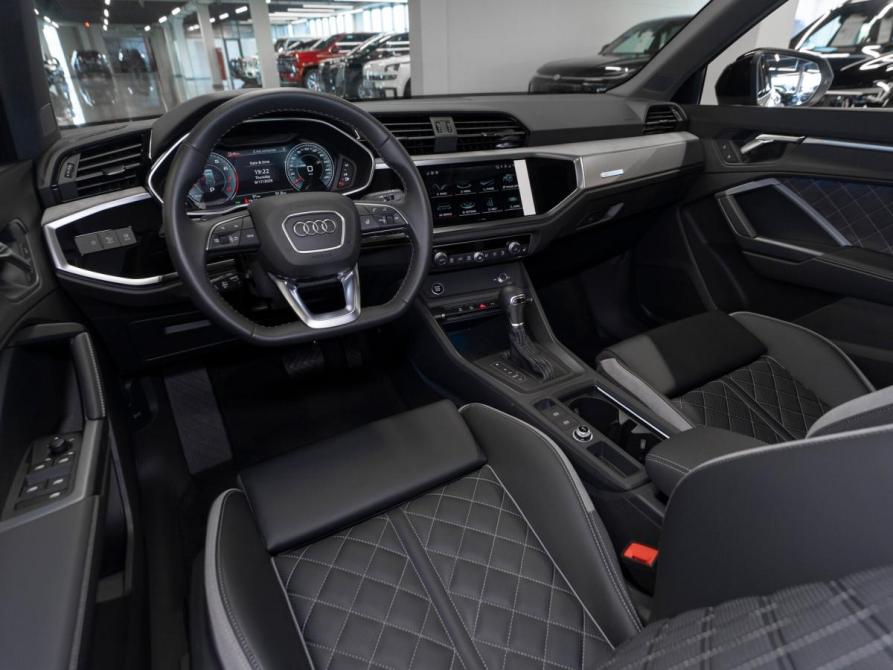 Audi Q3 II (F3) Москва  - изображение 7