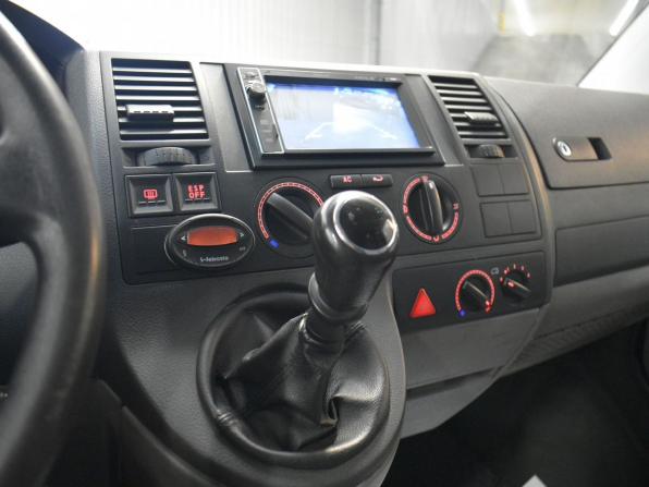 Volkswagen Caravelle T5 с пробегом 2007 года, цена 999 000 рублей, 304230 км, минивэн, Автокод Объявления
