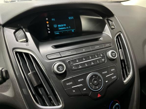Ford Focus III Рестайлинг с пробегом 2017 года, цена 870 000 рублей, 214436 км, хэтчбек, Автокод Объявления