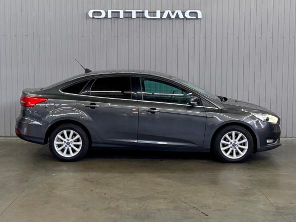 Ford Focus III Рестайлинг с пробегом 2019 года, цена 1 137 000 рублей, 227200 км, седан, Автокод Объявления