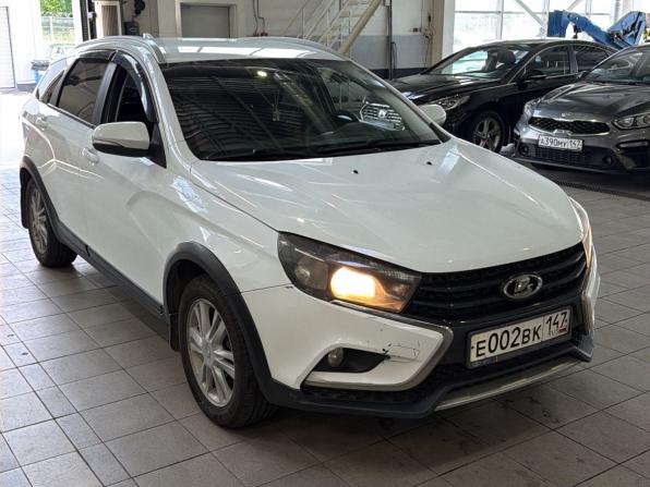Lada (ВАЗ) Vesta I с пробегом 2018 года, цена 999 000 рублей, 133000 км, универсал, Автокод Объявления
