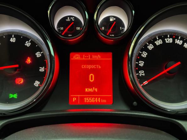 Opel Astra J Рестайлинг с пробегом 2014 года, цена 890 000 рублей, 155645 км, хэтчбек, Автокод Объявления