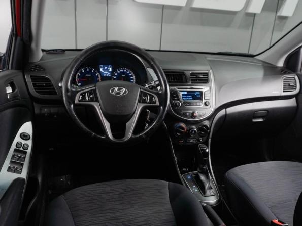 Hyundai Solaris I Рестайлинг с пробегом 2016 года, цена 1 270 000 рублей, 94121 км, седан, Автокод Объявления