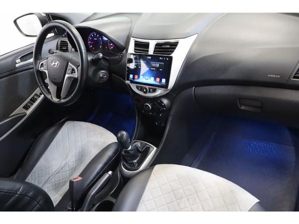 Hyundai Solaris I с пробегом 2013 года, цена 689 000 рублей, 180880 км, хэтчбек, Автокод Объявления