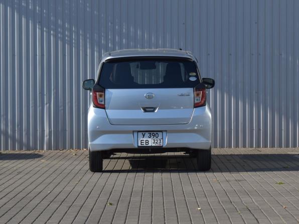 Daihatsu Mira e:S II с пробегом 2020 года, цена 649 000 рублей, 57900 км, хэтчбек, Автокод Объявления