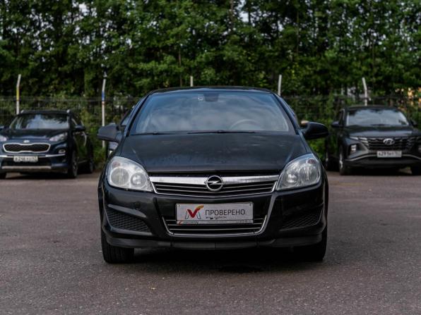 Opel Astra H Рестайлинг с пробегом 2013 года, цена 422 000 рублей, 268812 км, седан, Автокод Объявления