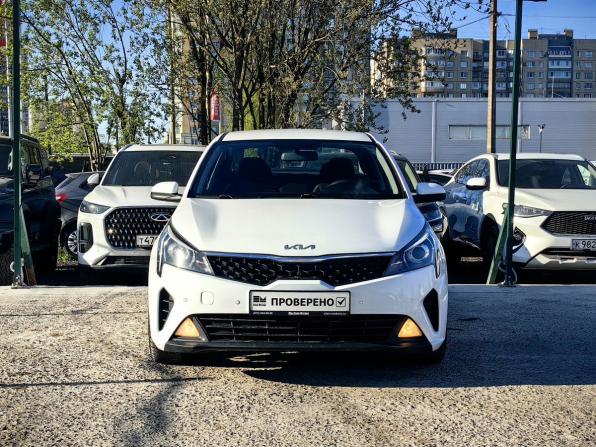 Kia Rio IV Рестайлинг с пробегом 2021 года, цена 1 179 000 рублей, 92686 км, седан, Автокод Объявления
