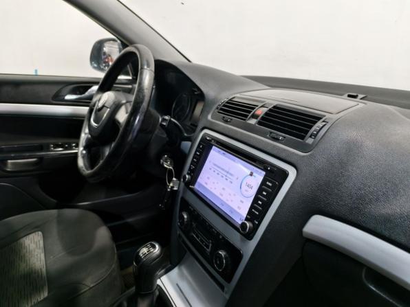 Skoda Octavia II (A5) Рестайлинг с пробегом 2011 года, цена 568 000 рублей, 399868 км, лифтбек, Автокод Объявления
