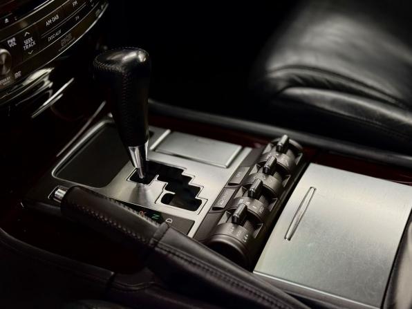 Lexus LX III с пробегом 2011 года, цена 2 920 000 рублей, 315182 км, внедорожник, Автокод Объявления