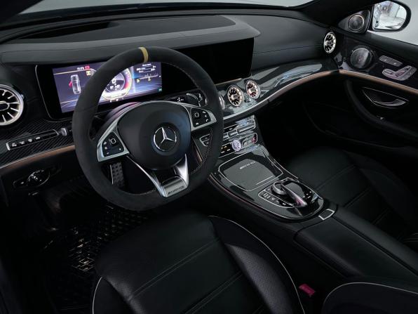 Mercedes-Benz E-Класс AMG V (W213) с пробегом 2017 года, цена 6 499 000 рублей, 80515 км, седан, Автокод Объявления