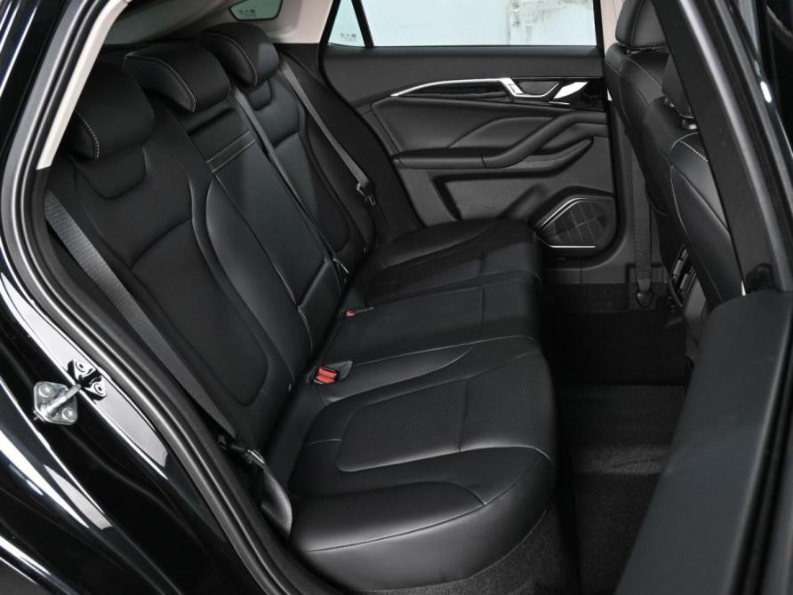 FAW Bestune B70 I Рестайлинг Ростов-на-Дону  - изображение 7