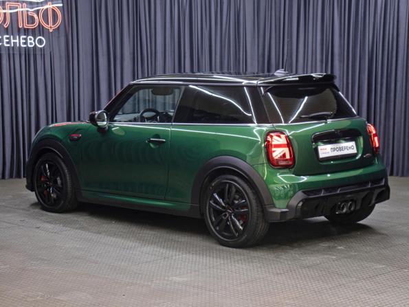 Mini Hatch III (F55/F56) Рестайлинг 2 с пробегом 2021 года, цена 3 798 000 рублей, 53186 км, хэтчбек, Автокод Объявления