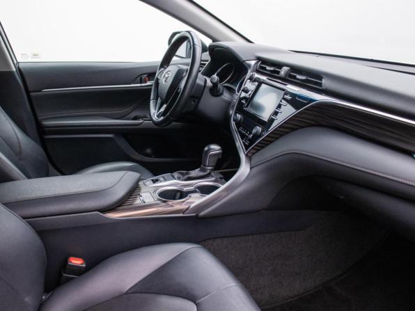 Toyota Camry VIII (XV70) с пробегом 2020 года, цена 2 695 000 рублей, 94426 км, седан, Автокод Объявления