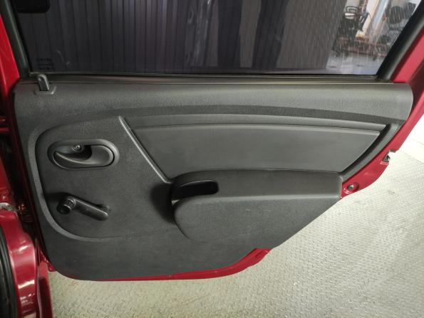 Renault Logan I Рестайлинг с пробегом 2011 года, цена 395 000 рублей, 208135 км, седан, Автокод Объявления