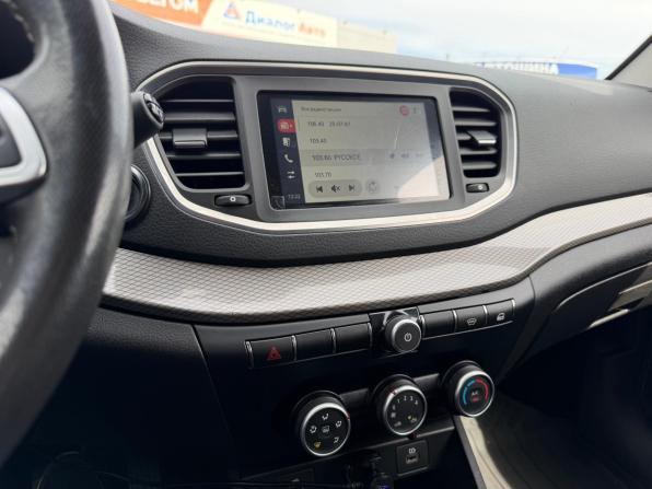 Lada (ВАЗ) Vesta I Рестайлинг (NG) с пробегом 2023 года, цена 1 195 000 рублей, 48500 км, седан, Автокод Объявления