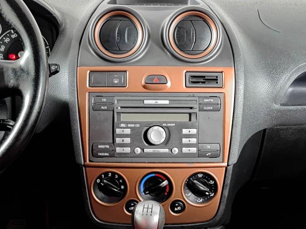 Ford Fiesta Mk5 с пробегом 2008 года, цена 350 000 рублей, 186955 км, хэтчбек, Автокод Объявления
