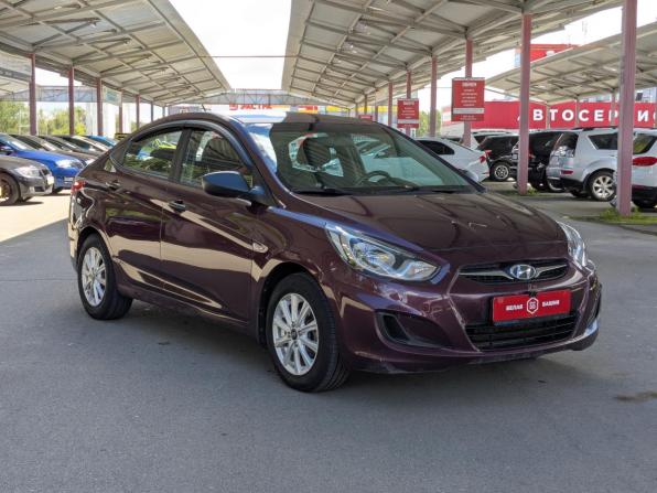 Hyundai Solaris I с пробегом 2011 года, цена 648 900 рублей, 206000 км, седан, Автокод Объявления