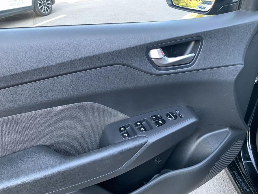 Hyundai Solaris II Великие Луки  - изображение 9