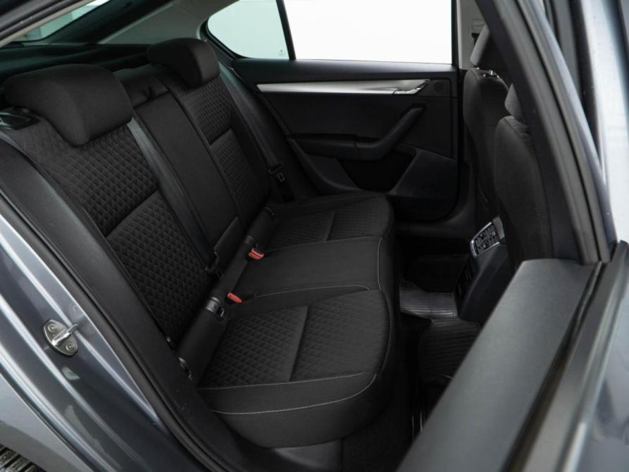 Skoda Octavia III (A7) Москва  - изображение 7