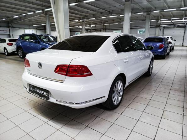 Volkswagen Passat B7 с пробегом 2013 года, цена 1 335 000 рублей, 233415 км, седан, Автокод Объявления