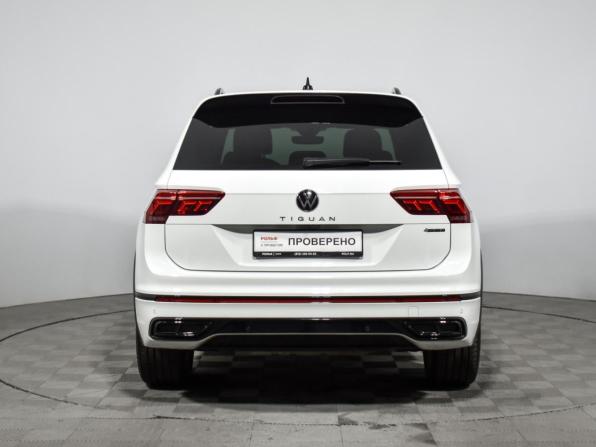 Volkswagen Tiguan II Рестайлинг с пробегом 2021 года, цена 4 199 000 рублей, 79130 км, внедорожник, Автокод Объявления