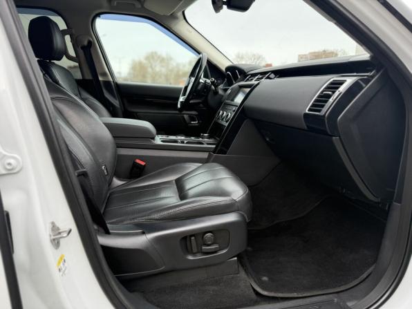 Land Rover Discovery V с пробегом 2018 года, цена 3 390 000 рублей, 168010 км, внедорожник, Автокод Объявления