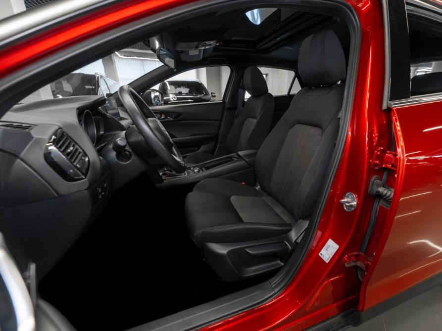 Mazda CX-4 I Рестайлинг Москва  - изображение 9