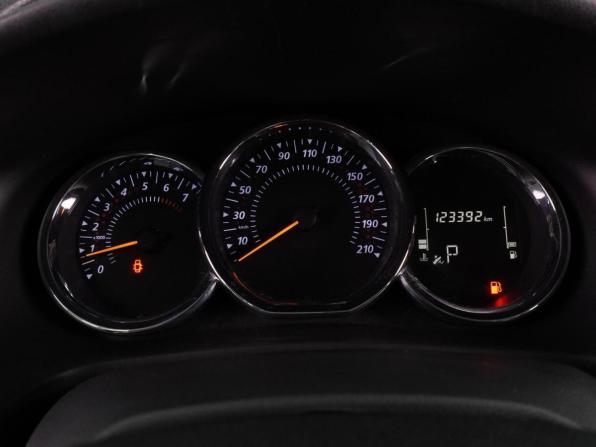 Renault Logan II Рестайлинг с пробегом 2020 года, цена 1 113 000 рублей, 123392 км, седан, Автокод Объявления