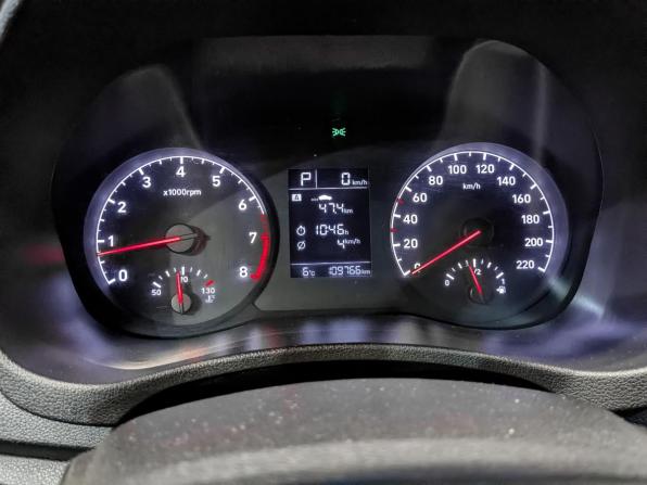 Hyundai Solaris II с пробегом 2019 года, цена 1 220 000 рублей, 109766 км, седан, Автокод Объявления