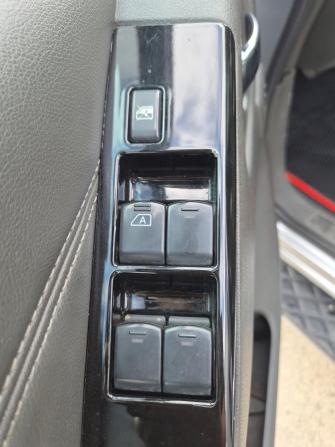Nissan Pathfinder III Рестайлинг с пробегом 2010 года, цена 1 650 000 рублей, 363016 км, внедорожник, Автокод Объявления