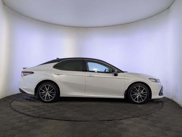 Toyota Camry VIII (XV70) Рестайлинг с пробегом 2021 года, цена 3 530 000 рублей, 43418 км, седан, Автокод Объявления