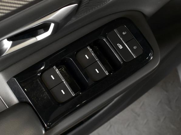 JETOUR DASHING I с пробегом 2023 года, цена 2 125 995 рублей, 36180 км, внедорожник, Автокод Объявления