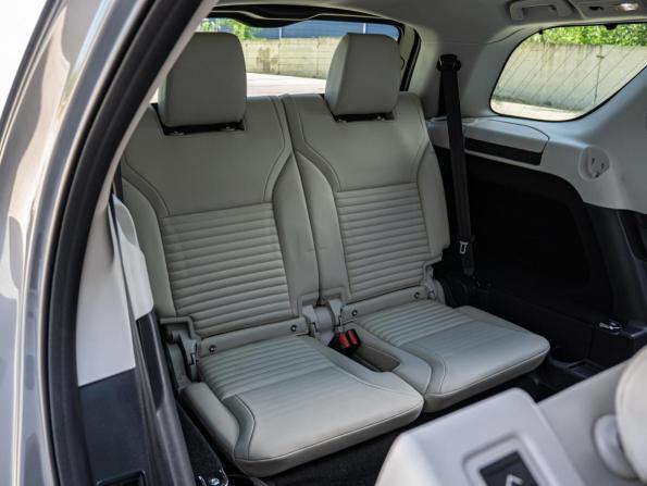 Land Rover Discovery V Рестайлинг с пробегом 2021 года, цена 6 970 000 рублей, 107694 км, внедорожник, Автокод Объявления