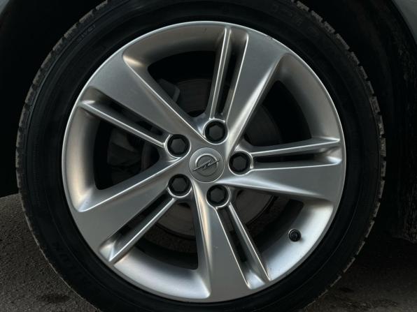 Opel Insignia II с пробегом 2020 года, цена 1 550 000 рублей, 200400 км, универсал, Автокод Объявления