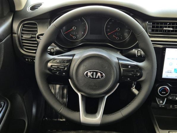 Kia Rio IV с пробегом 2017 года, цена 1 069 000 рублей, 217140 км, седан, Автокод Объявления