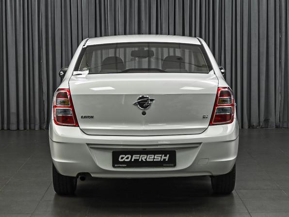 Ravon R4 с пробегом 2016 года, цена 880 000 рублей, 177821 км, седан, Автокод Объявления