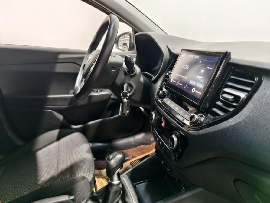 Hyundai Solaris II Курск  - изображение 7