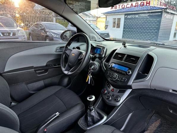 Chevrolet Aveo II с пробегом 2014 года, цена 719 000 рублей, 152000 км, седан, Автокод Объявления