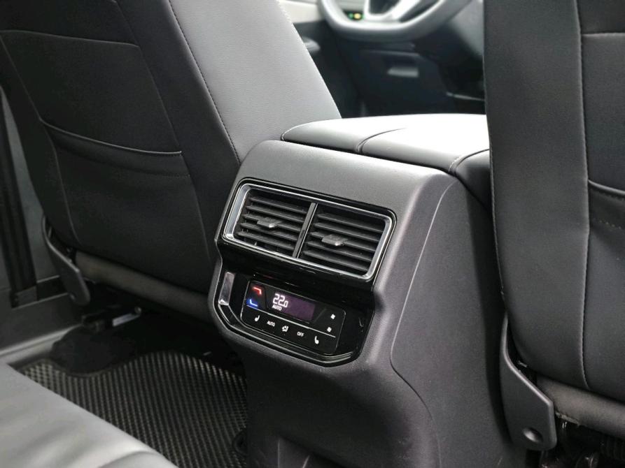 Volkswagen Teramont I Рестайлинг Санкт-Петербург  - изображение 16
