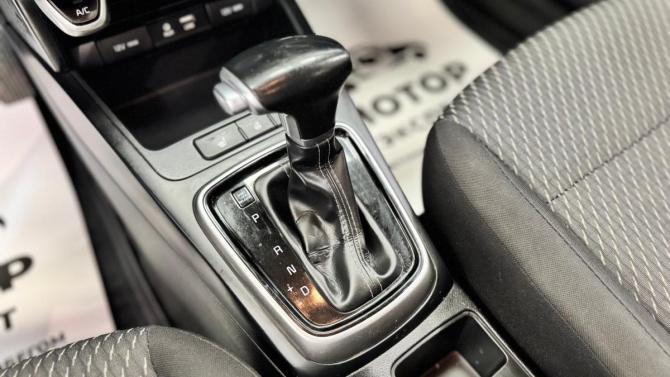 Kia Rio IV с пробегом 2018 года, цена 1 210 000 рублей, 125224 км, хэтчбек, Автокод Объявления