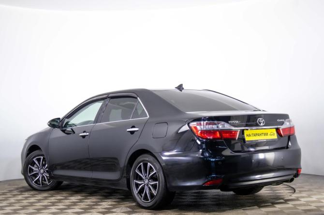 Toyota Camry VII (XV50) Рестайлинг с пробегом 2015 года, цена 2 049 000 рублей, 185000 км, седан, Автокод Объявления